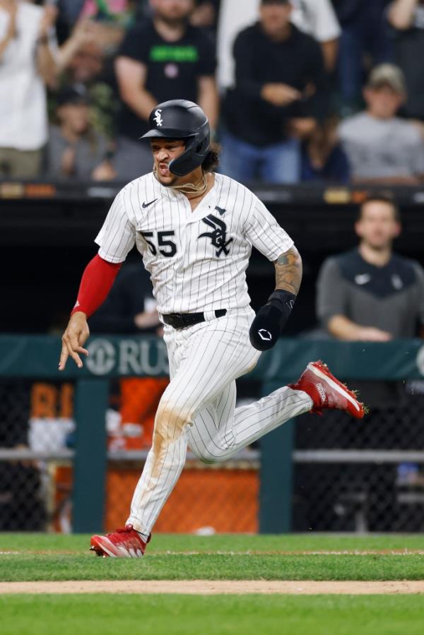 Phillies infielder Jose Rodriguez playing for the White Sox last year.