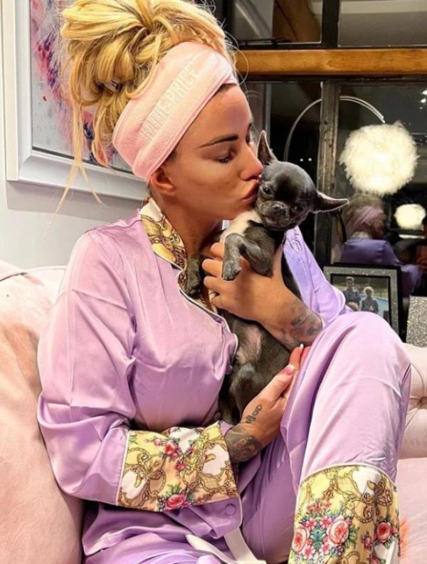 Katie Price and dog