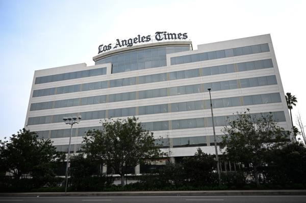 Roughly 400 unio<em></em>nized LA TImes staffers are planning to walkout on Friday ahead of steep job cuts. 