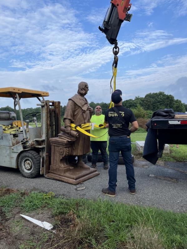 Restoration of Christopher Columbus statue. 