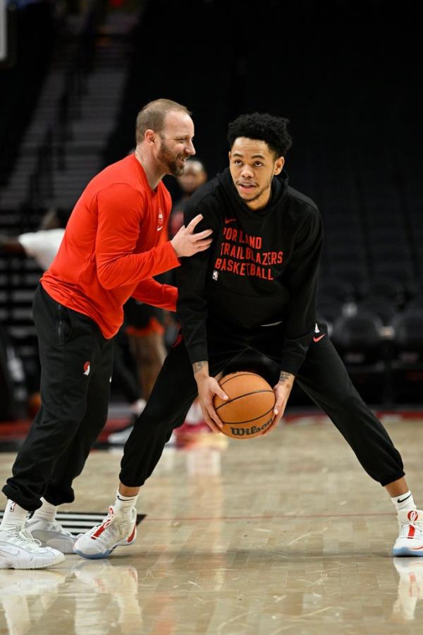 Steve Hetzel was hired by the Nets as an assistant coach.