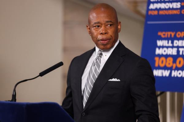 New York City Mayor Eric Adams gives a press co<em></em>nference in the city hall roto<em></em>nda in New York City on October 1, 2024.