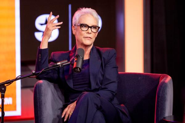 Jamie Lee Curtis. 