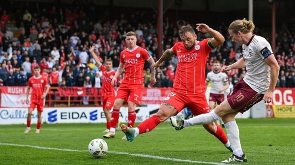 The winner of the tie in Tolka Park will have a great chance of making it to the Aviva Stadium