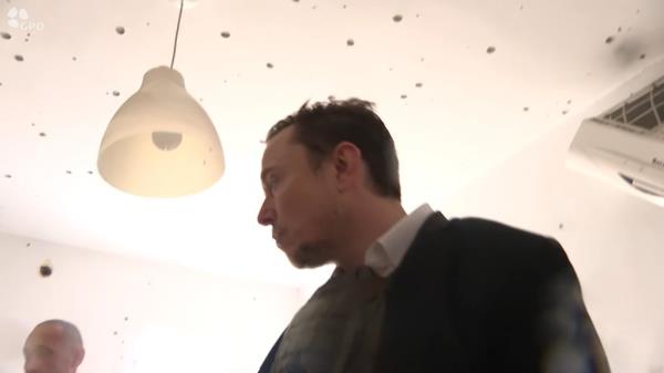 Musk and Netanyahu were filmed stepping into a home wher<em></em>e the ceiling was littered with bullet holes.